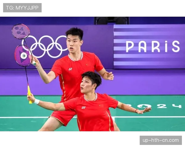 冯彦哲比赛外竟然这样，跟赛场上的他判若两人，谁能想到？